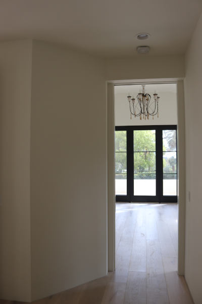 drywall-interior-hallway